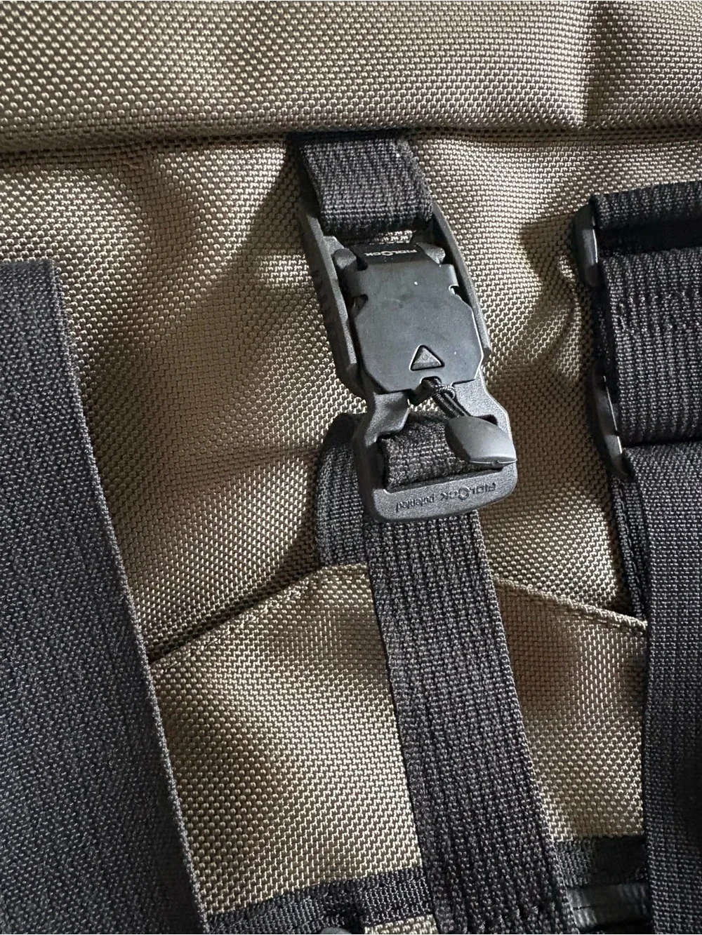 The Brown Buffalo Conceal Tote Bag Ranger Green Ballistic